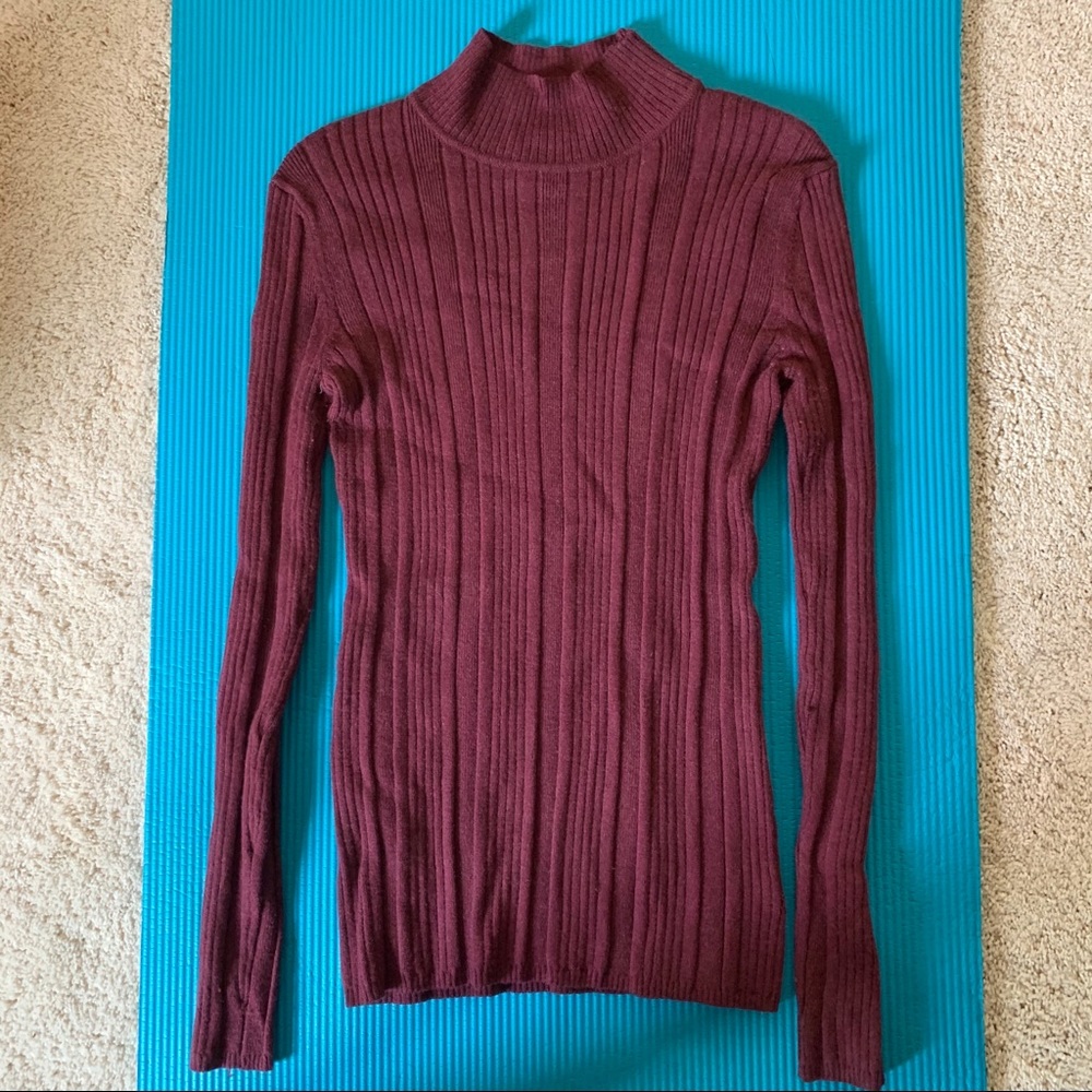 NWOT Mossimo mock neck turtleneck sweater